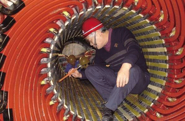 电机维修中错误的操作带来的危害性——开云官方端网站登录入口（开云app）官方网站