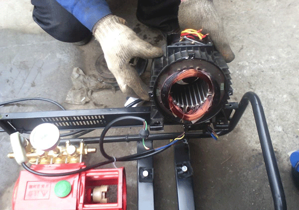 为何万用表不能测量三相电机而用摇表——开云官方端网站登录入口（开云app）官方网站