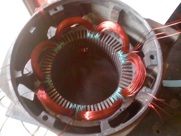 Y系列三相异步电动机三相不平衡现象及根本原因分析。