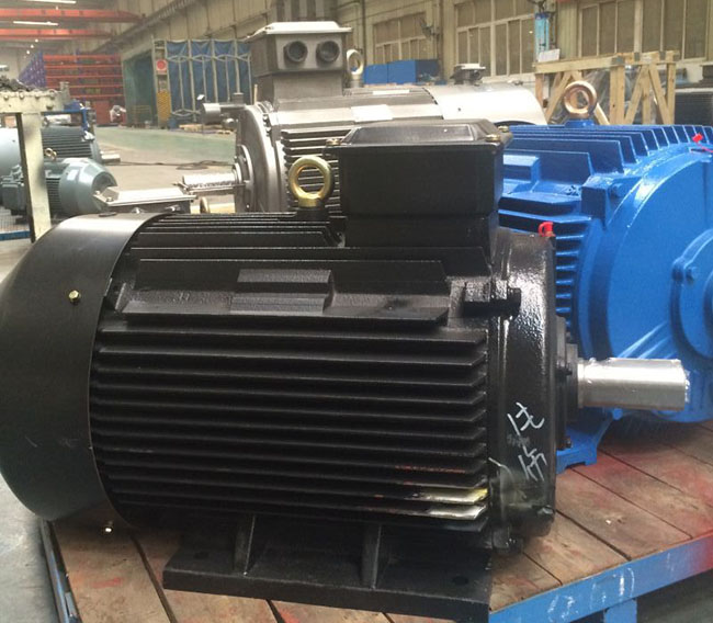 图为西安西玛电机生产的YE5系列高效三相异步电机照片